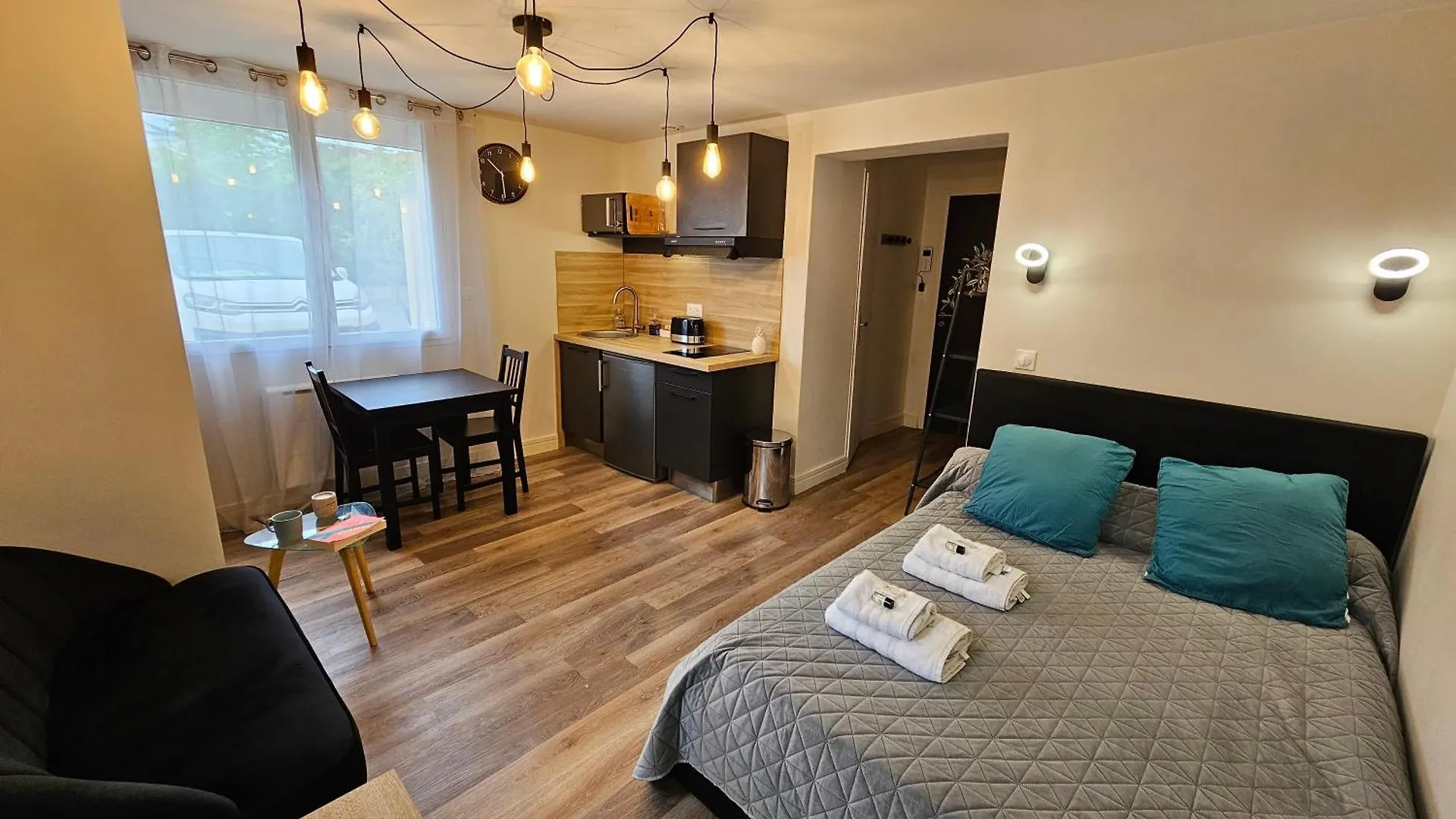 Au 3 Rue Manhes Apartment Albi